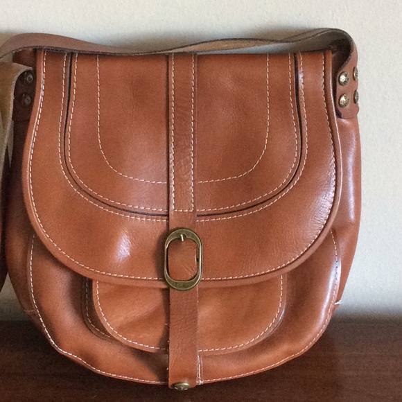 Patricia Nash Barcelona Italian Leather Saddle Bag - Picture 9 of 11